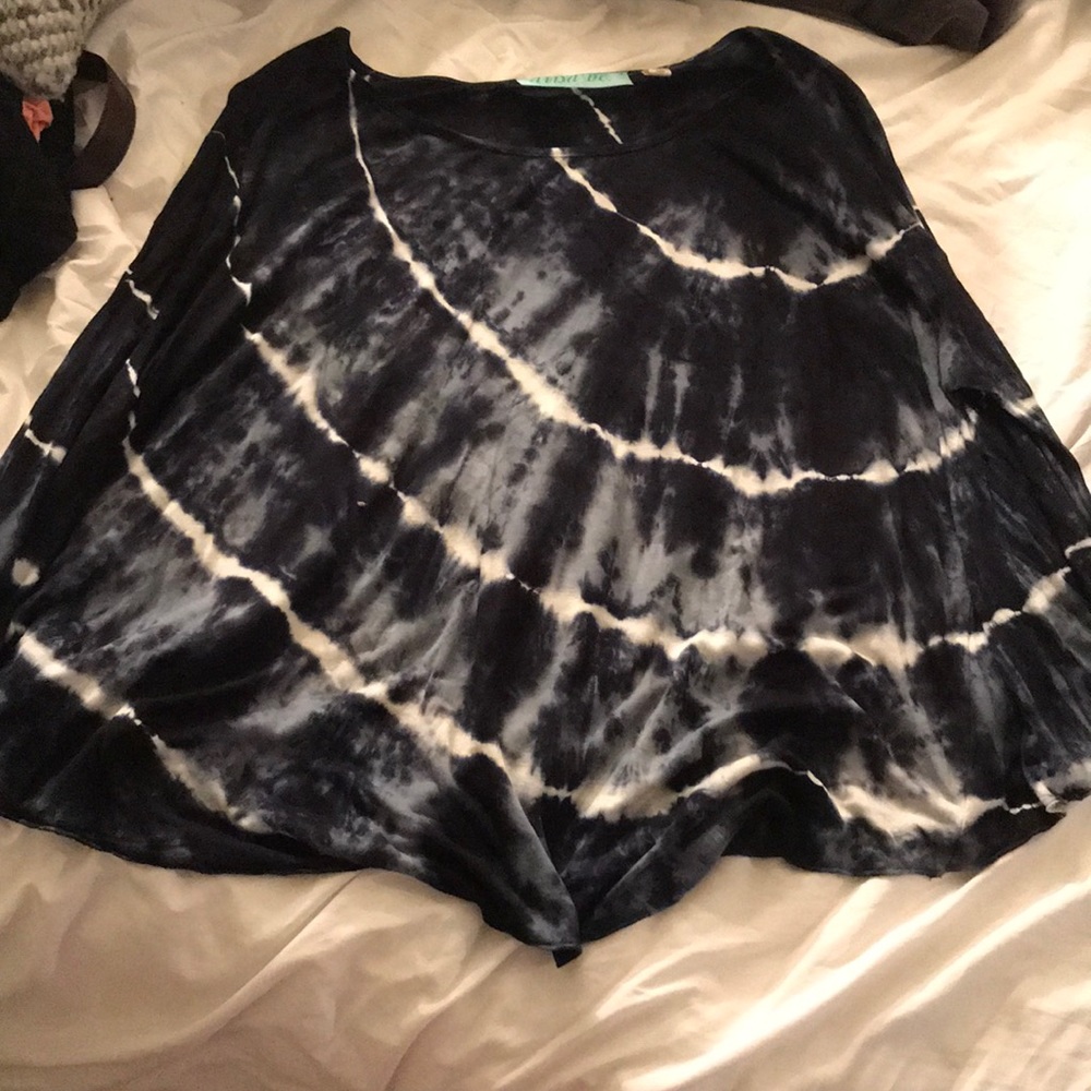 Blue tie dye long sleeve top